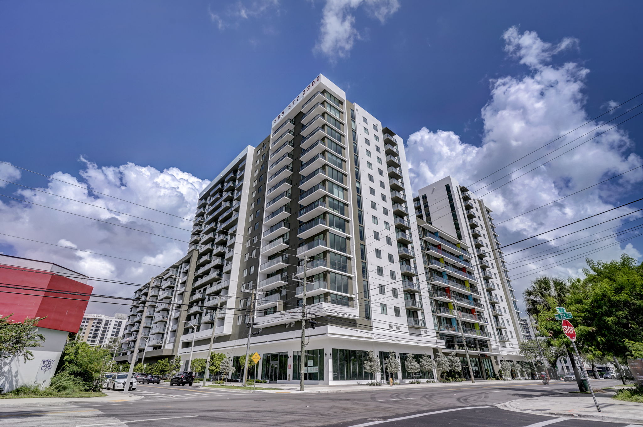 12-web-or-mls-NE-2nd-Ave-001